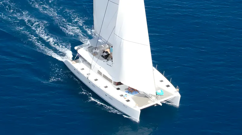 NOVA LAGOON 620 Butinah Charters