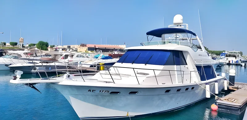 Princes Maha 48FT Butinah Charter